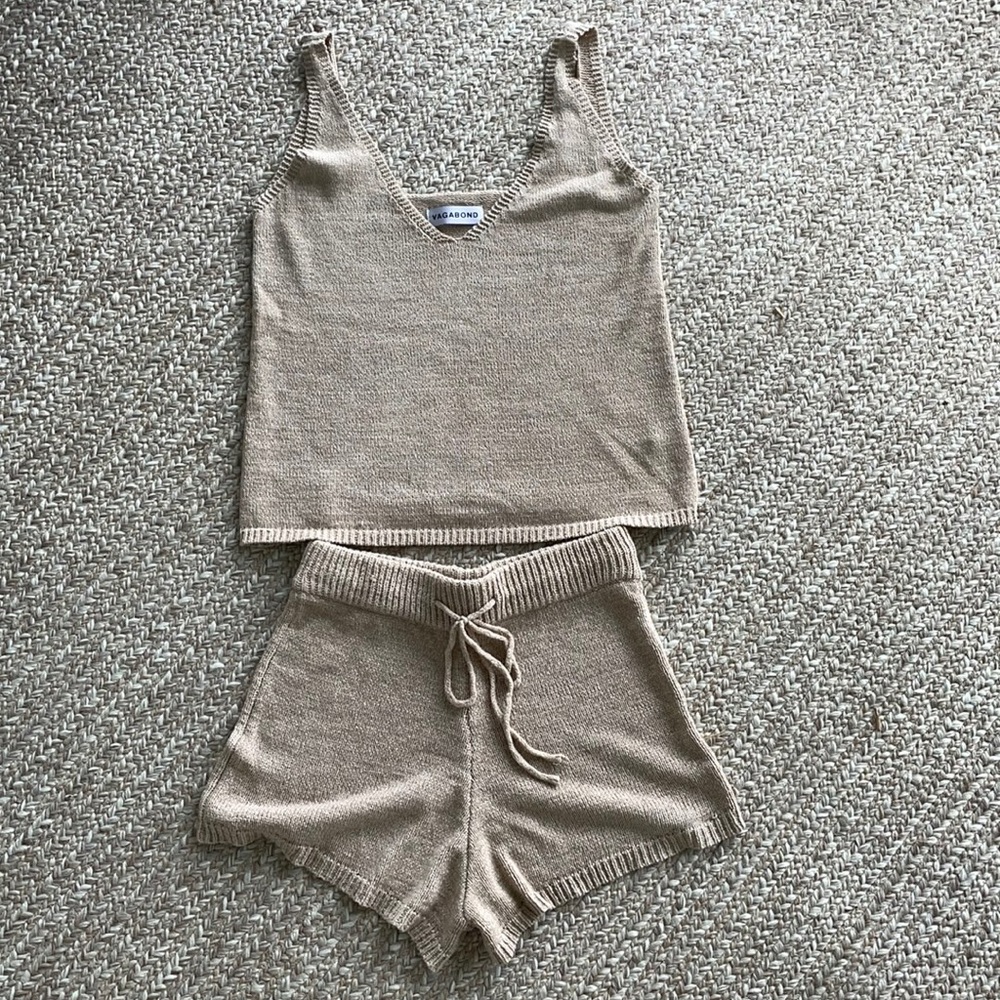 Vagabond Tan Matching Set